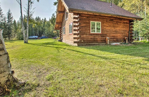 North Pole Cabin | North Pole Log Cabin w/Northern Lights Views!