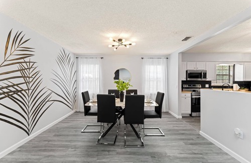 Southside House | Northeast Florida Retreat