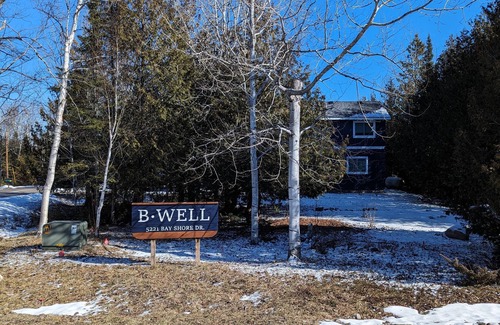 Presque Isle Cabin | Northern Michigan Hideaway