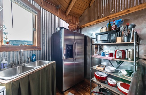 St. Regis Cabin | ⭐ Northern Montana Yurt-WiFi-smart tv ⭐