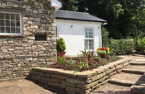 Pencoed House | Nos Da is a contemporary cottage sleeping four offering the ideal tranquil escape in South Wales.