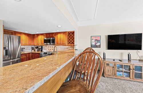 Mountain House Condo | Nostalgic Mountain Getaway, Only a Short Walk to Lifts or River Run!