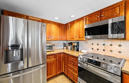 Mountain House Condo | Nostalgic Mountain Getaway, Only a Short Walk to Lifts or River Run!