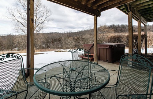 Dubuque Cabin | Not Just a Place, But an Experience! The Aster at Lorelei Cabins