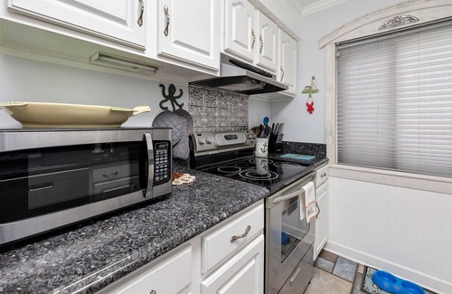 Demere Park Condo | Not your average Ocean Walk townhome! 3 bed/2.5 bath