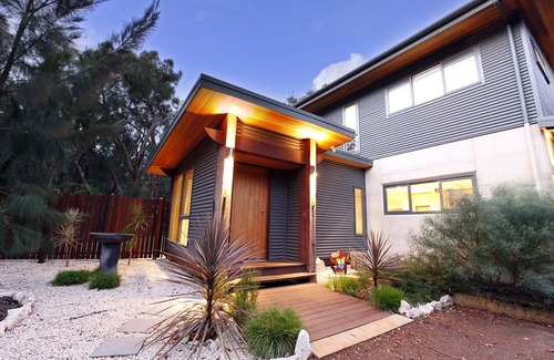 Yallingup House | Novello on Summer Brace perfect getaway in rural Yallingup