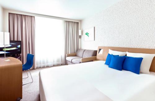 Saint-Laurent-du-Var Hotel | Novotel Nice Aéroport Cap 3000