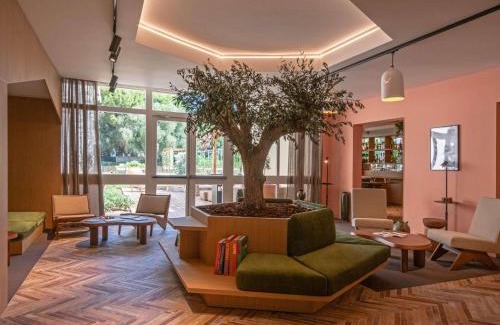 Saint-Laurent-du-Var Hotel | Novotel Nice Aéroport Cap 3000
