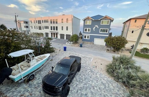 Bethune Beach House | NSB HOUSE FULLY REMODELED W/OCEAN VIEWS & TIKI HUT!