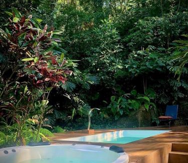 Vargem Grande Villa | Nui Contêiner - Refúgio Natural no Rio de Janeiro