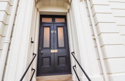 Muston Apartment | Number One The Crescent