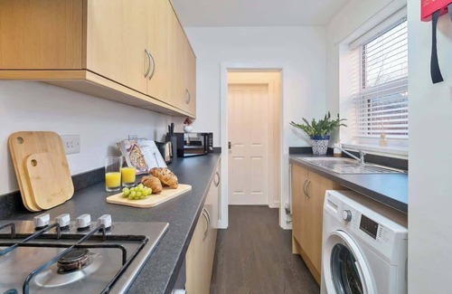 Stoke-on-Trent House | Nursery House Summary