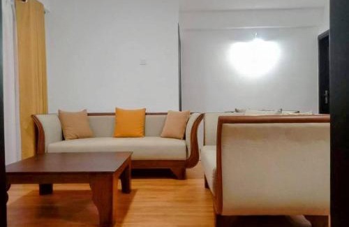 Nuwara Eliya Apartment | Nuwaraeliya Penthouse Apartment with pool & Panaromic Views