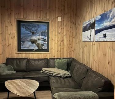 Luster House | Ny koselig hytte ved Sogn skisenter