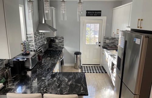 The Heights Apartment | NYC-Bound 2 BR Apt, Parking + Outdoor Urban Oasis