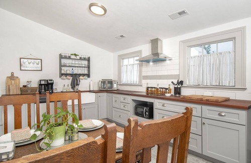 Morehead City Apartment | Nymphe De Mer (Sea Nymph)