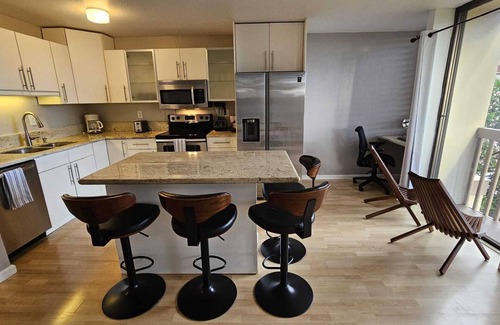 Makaha Valley Condo | OAHU Resort Getaway, Beach Close, Guard Gated, Pools, Spas, Tennis, Pickle Ball!