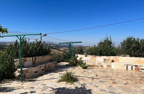 Suwailih House | Oak Chalet شاليه الملول