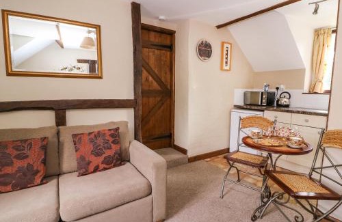Llanidloes Apartment | Oak Cottage