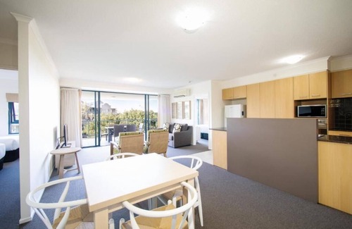 Alexandra Headland Apartment | Oaks Sunshine Coast Seaforth Resort