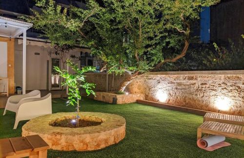 Koum Kapi Apartment | Oasis by the sea