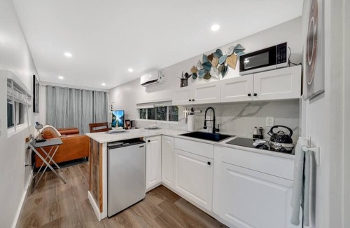 Davie Villa | Oasis Container Home