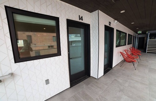 Venice Apartment | Oasis Half a Block from the Beach