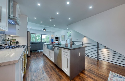 Southtown House | Oasis in Lavaca | 3 Bed, 3 Bath