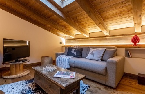 Valtournenche Apartment | Oasis of Alpine Comfort in Valtournenche: A Ski Week Just Steps from Everything