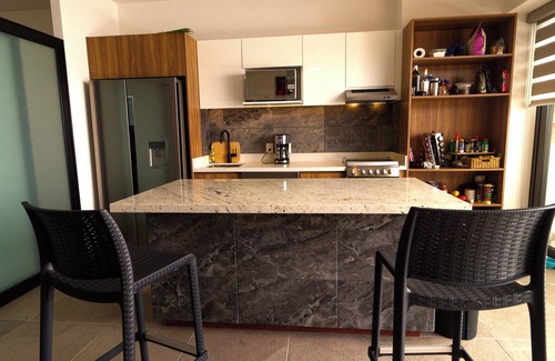 El Caloso Condo | Oasis of Beauty