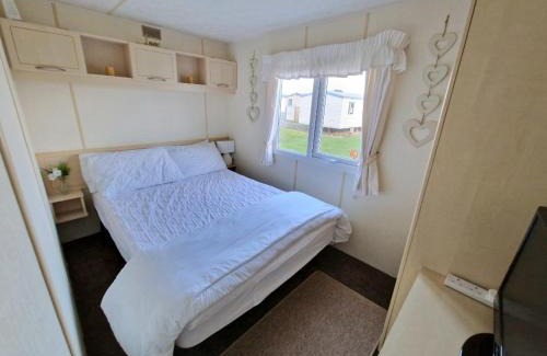 Chapel Saint Leonards Apartment | Oasis S193 Caravan, Golden Palm Resort