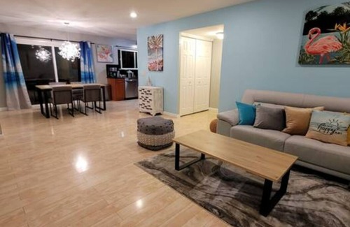 University South House | Oasis to Love in Downtown Palo Alto #659