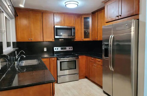 University South House | Oasis to Love in Downtown Palo Alto #659
