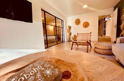 Tilff Apartment | Oboho - Le gîte bohème (Pieds dans l’eau - Lit King Size - Jardin)