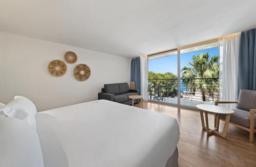 Cala Vinas Hotel | Occidental Cala Viñas
