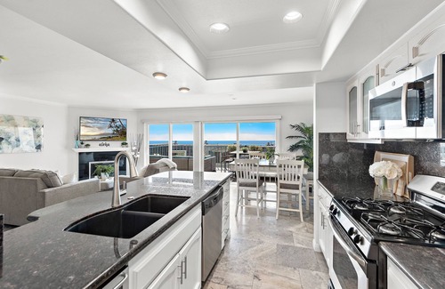 Capistrano Beach House | Ocean & beach views - 3 bdrm townhouse overlooking Dana Point
