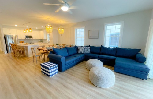Midtown Ocean City House | Ocean block Townhouse with private pool and elevator