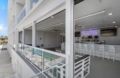 Treasure Island Hotel | Ocean Club Treasure Island Hotel