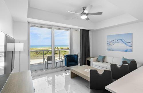 Treasure Island Hotel | Ocean Club Treasure Island Hotel