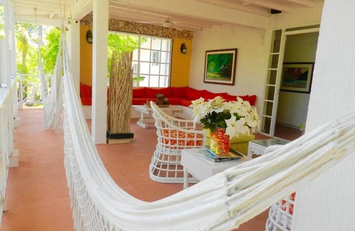 Punta Sur Villa | Ocean View Sai, Five bedroom Holiday Home