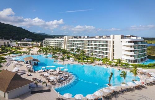 Silver Sands Resort | Ocean Coral Spring Resort - All Inclusive
