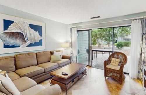 Palmetto Dunes Apartment | Ocean Cove 824