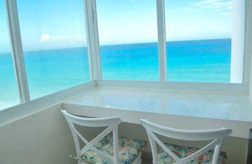 Zona Hotelera Condo | Ocean front 3c, gorgeous views