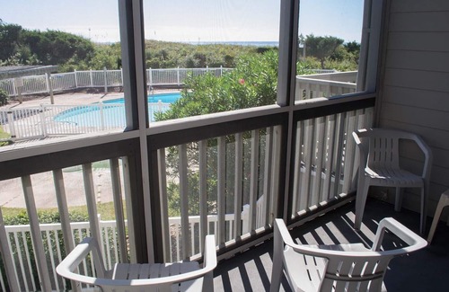 Atlantic Beach Condo | OCEAN FRONT COMPLEX GREAT FOR FAMILIES AND A SHORT WALK TO THE BEACH!