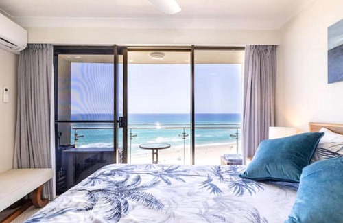 Palm Beach Apartment | Ocean Front Escape on Palm Beach