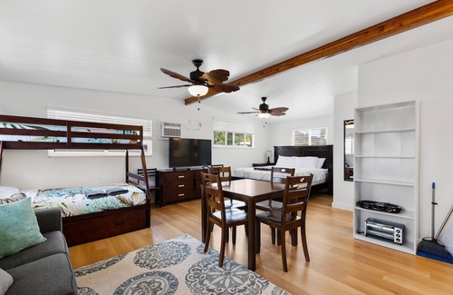 Pupukea Apartment | Ocean Front Extra Large Studio Sleeps 7 w Sofa Bed