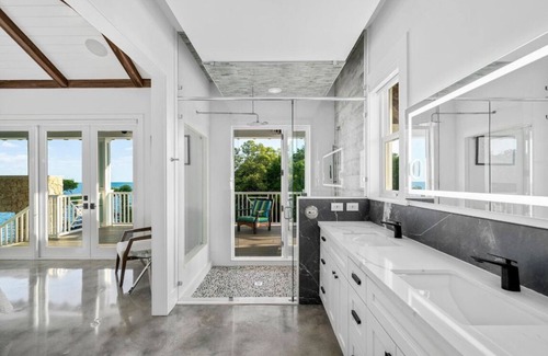 Key Largo House | OCEAN FRONT OASIS PRIVATE RESORT LIKE HOME - WITH PROTECTED 45' BOAT SLIP