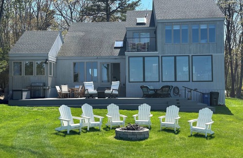Cape Neddick House | Ocean front, quiet remote area minutes from Downtown York and Ogunquit