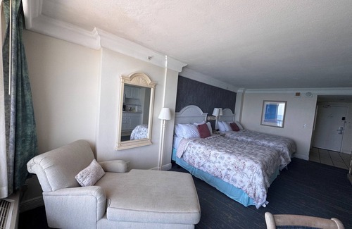 Ortona Park Apartment | Ocean Front Studio with Amazing Views!