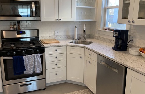 Ocean Bluff-Brant Rock House | Ocean Front With Panoramic Views - Walk to the Beach and Town!